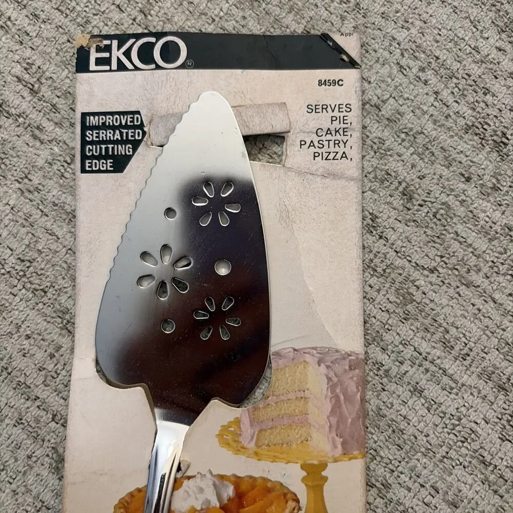 Ekco EKS7 Stainless Pie Server Glossy USA Chevron Geometric Center Flatware New